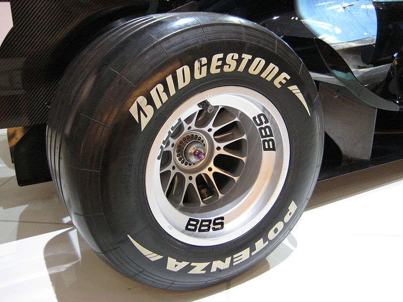 Pneumatico Bridgestone