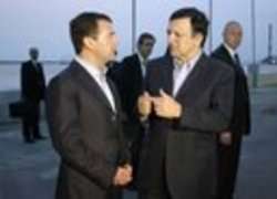 Medvedvev e Barroso - Credit © European Communities, 2009