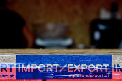 Import-export - foto di eSeL.at